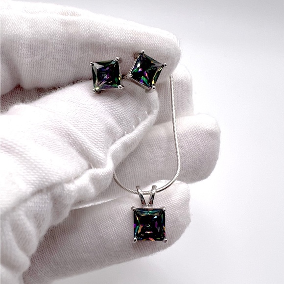 .925 Sterling Silver Rainbow Topaz Cz Necklace & Earring Set - Picture 1 of 16